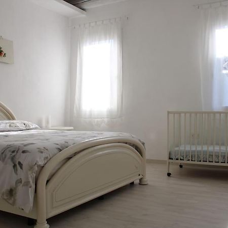 Apartment With Terrace In Chioggia'S Main Square Экстерьер фото