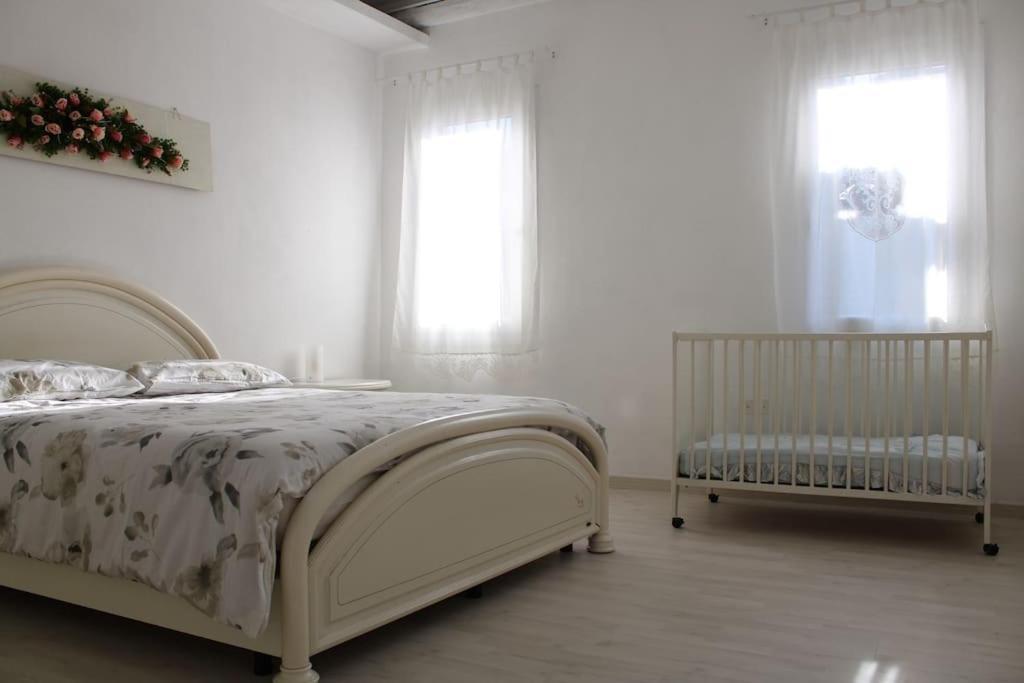 Apartment With Terrace In Chioggia'S Main Square Экстерьер фото