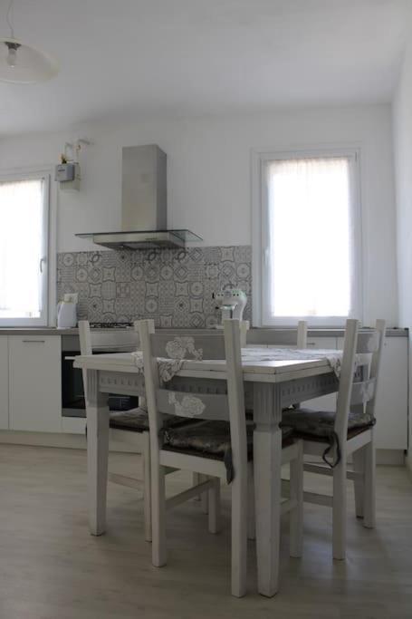 Apartment With Terrace In Chioggia'S Main Square Экстерьер фото