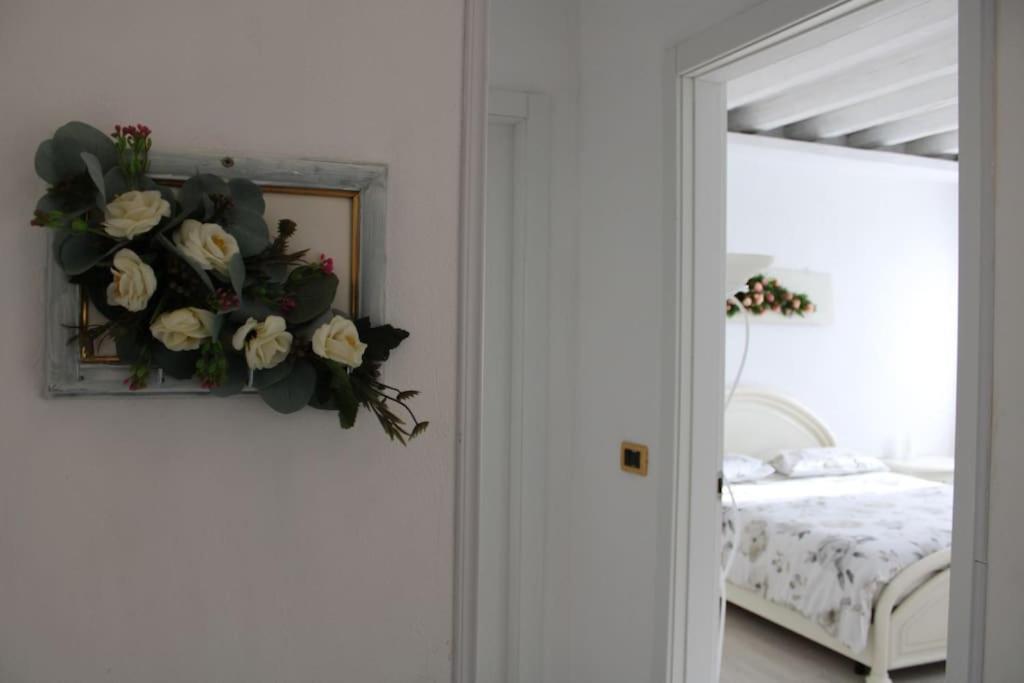 Apartment With Terrace In Chioggia'S Main Square Экстерьер фото